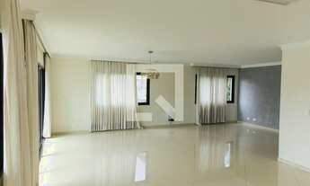 Imagem: Casa para Aluguel - Horto Florestal, 4 Quartos