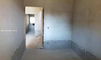 Imagem 7: Casa para Venda em Londrina, Parque Residencial Michael Licha, 2 dormitórios, 1 suíte, 2 b