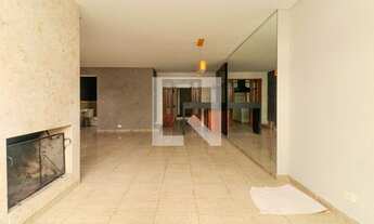 Imagem 5: Casa para Aluguel - Jardim Europa, 2 Quartos, 170 m2