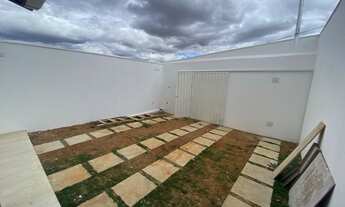 Imagem 3: Casa com 3 dormitórios à venda, 69 m² por R$ 410.000,00 - Novo Centro - Santa Luzia/MG