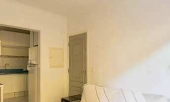 Imagem 2: Apartamento à venda com 57m², 2 quartos e 1 vaga