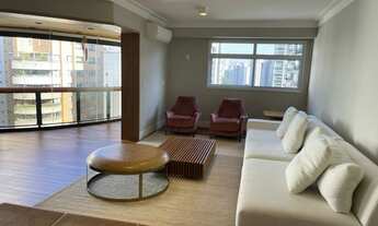 Imagem 3: Apartamento em Moema com 227m² 4 suítes 5 banheiros 4 vagas de garagem