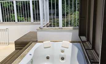 Imagem 6: Duplex: cobertura com terraço, jacuzzi, sala de TV. + 2 qts, banheiro , cozinha americana