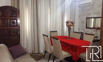 Imagem 2: Casa triplex em condomínio à venda - 203 m² com 5 quartos