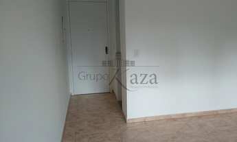 Imagem 2: Apartamento - Jacareí - Centro - Condomínio Solar dos Girassóis - 3 Dormitórios - 76m²