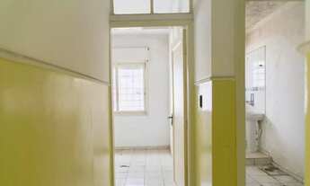 Imagem 6: Imóvel comercial à venda com 230m², 10 salas e 2 salões