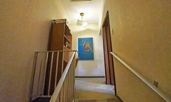 Imagem 5: Casa em frente a um dos vértices da Praça Louveira