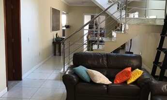 Imagem 3: CASA PARA ALUGAR OU VENDER CONDOMINIO FLORADAS DA SERRA COM 238M² DE ÁREA CONSTRUÍDA