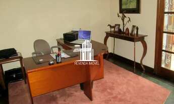 Imagem 5: Casa Térrea 3 dormitórios com 1 suíte e 2 vagas de garagem, com churrasqueira e jacuzzi