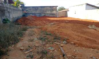 Imagem 3: Lote plano bem localizado