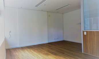 Imagem 4: Sala/Conjunto para aluguel e venda possui 46m2 em Vila Mariana - SP - ao lado Metro Santa