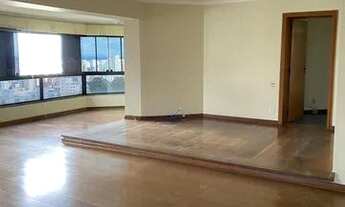 Imagem 2: Apartamento para venda tem 241m com 4 dormitórios em Vila Suzana - São Paulo - SP