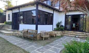 Imagem 2: Casa com 4 dormitórios, 250 m² - venda por R$ 2.500.000 ou aluguel por R$ 9.250/ano - Rua