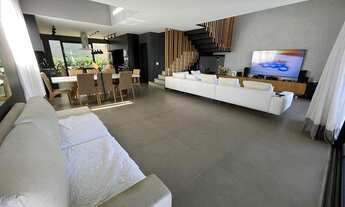 Imagem 9: ESPETACULAR CASA CONTEMPORÂNEA NO COND ART LIFE