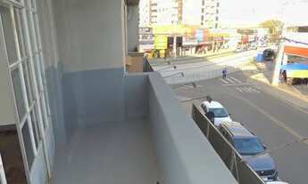 Imagem 4: CONJUNTO COMERCIAL 4 SALAS - PORTÃO - EM FRENTE AO BANCO ITAÚ - ESQUINA AVENIDA REPÚBLICA