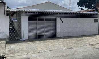 Imagem 3: Casa para Venda em João Pessoa, Jardim Planalto, 6 dormitórios, 2 suítes, 4 banheiros