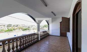 Imagem 5: Casa à Venda - Glória, 4 Quartos, 279 m2