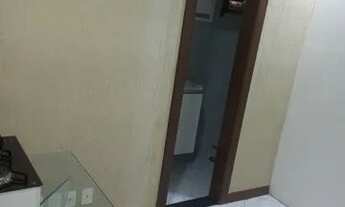 Imagem: Alugo Kitnet com água e garagem inclusos