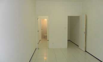 Imagem 2: Sala em localização privilegiada no bairro Meireles com vista