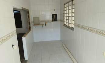 Imagem 7: Casa com enorme terreno em Barro Vermelho - São Gonçalo - RJ