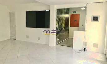 Imagem 2: Excelente casa comercial com 200m², 7 salas, próximo ao Parque Chácara do Jockey