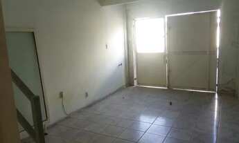 Imagem 2: Casa para aluguel tem 118 metros quadrados com 2 quartos em Vila Julieta - Resende - RJ