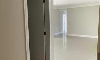 Imagem 3: Apartamento novo para venda com 130 metros quadrados com 3 quartos em Centro - Florianópol