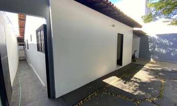 Imagem 2: Casa Residencial ou Comercial para aluguel no Bairro Nossa Senhora Aparecida em Uberlândia