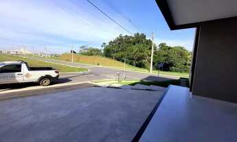 Imagem 4: Casa em Condomínio para Venda em Senador Canedo, Jardins Bolonha, 3 dormitórios, 3 suítes