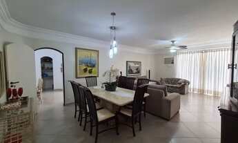 Imagem 5: PERTO DO MAR - Apartamento à venda na praia das Pitangueiras Guarujá - 120 m² por R$ 730.0