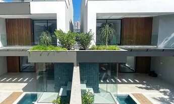 Imagem: Casa Triplex de condomínio Rio Mar V Barra