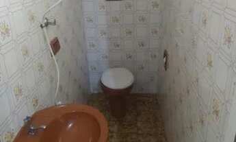 Imagem 2: Kitnet bem localizada em Bento Ribeiro