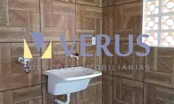 Imagem 2: Casa com 02 Dormitórios