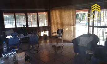 Imagem 3: Sitio de 2 hectares estilo Rústico