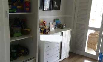 Imagem 4: Casa de condomínio para venda tem 370 metros quadrados com 3 quartos