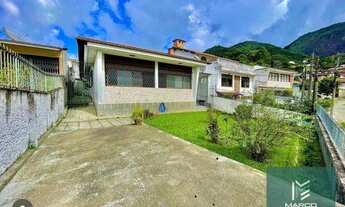 Imagem 3: Casa com 3 dormitórios à venda, 126 m² por R$ 890.000 - Iucas - Teresópolis/RJ