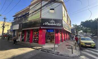 Imagem: Alugo ótima sala comercial/ sobre loja