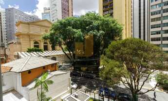 Imagem 5: Apartamento de aproximadamente 260m2 com 3 dormitórios, sendo uma suíte. Com 2 vagas de ga