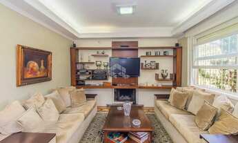 Imagem 7: Casa à venda em Petrópolis com 320 m², 3 quartos, 1 vaga