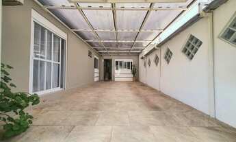 Imagem 3: Casa com 350 m² de área privativa e com todo conforto que você merece