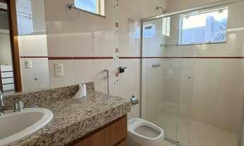 Imagem 4: Sobrado para aluguel possui 252 metros quadrados com 4 quartos