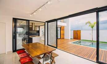 Imagem 6: Casa com linda área de lazer no Alphaville para venda