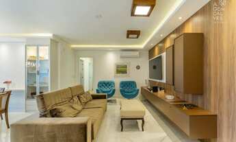 Imagem 7: Apartamento, 03 Quartos, 03 Vagas, Sacada com Churrasqueira a Carvão, Água Verde, Curitiba