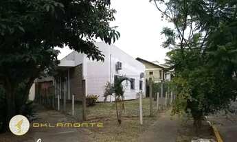 Imagem: Casa com 3 Quarto(s) e 2 banheiro(s) para