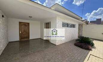 Imagem: Casa com 3 dormitórios para alugar, 200