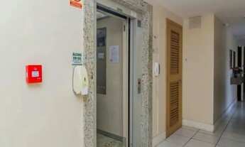 Imagem 6: Apartamento à venda em Jardim Carvalho com 68 m², 3 quartos, 1 suíte, 1 vaga