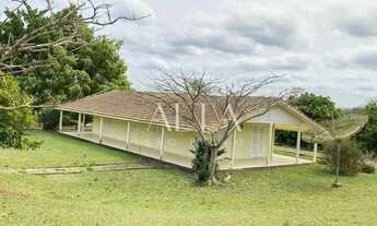 Imagem 2: Chácara à venda na Capela do Alto/SP, terreno plano 2.070m², casa pronta com 3 dormitórios