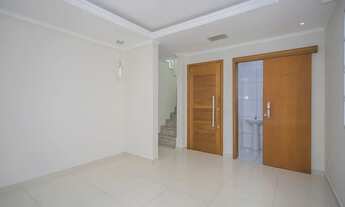 Imagem 3: Aluguel Sobrado 134m², 3 quartos, suíte, vaga, churrasqueira. Bairro Fanny