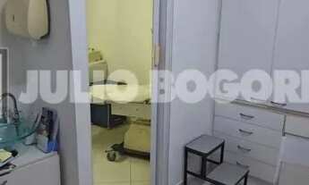 Imagem 4: Méier- Rua Manuela Barbosa- Sala Comercial - 27m²- vaga