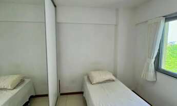 Imagem 6: Apartamento a venda em Armação com 2 quartos vista mar e varanda